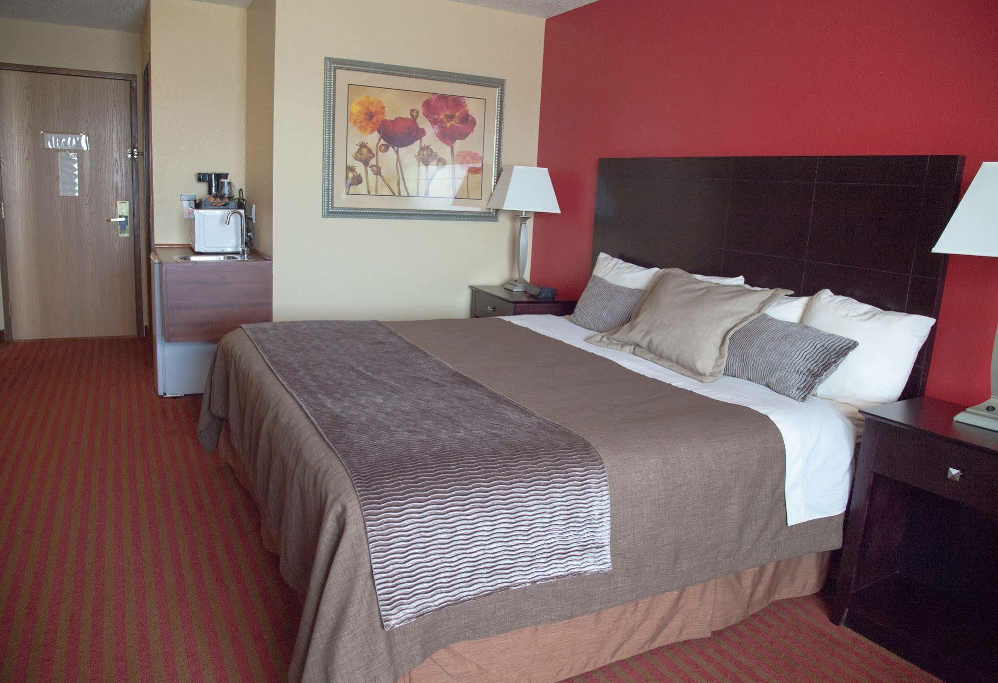 Comfort Inn & Suites At I-74 And 155 Morton Esterno foto
